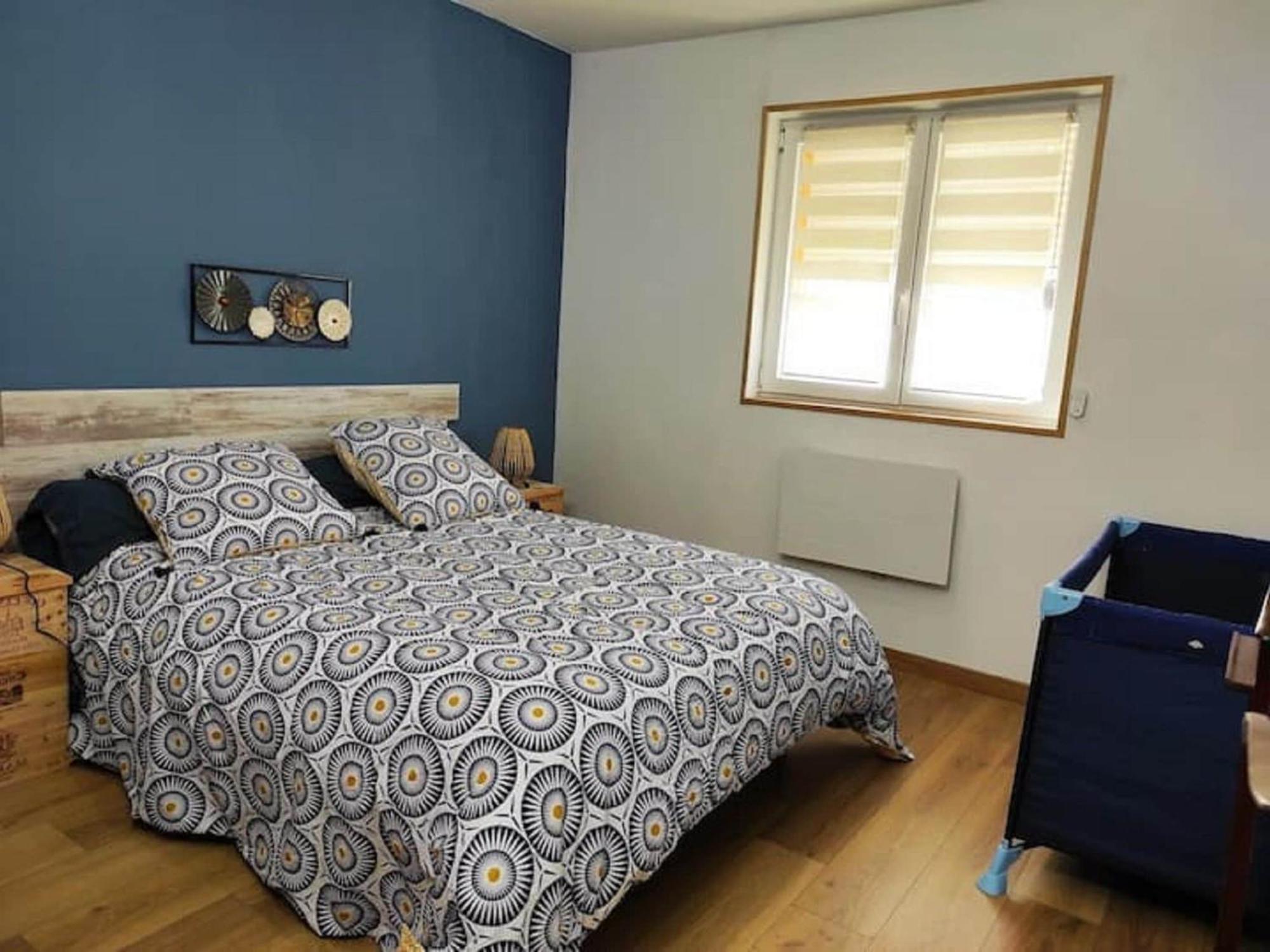 Cozy Holiday Home In Givonne Kültér fotó